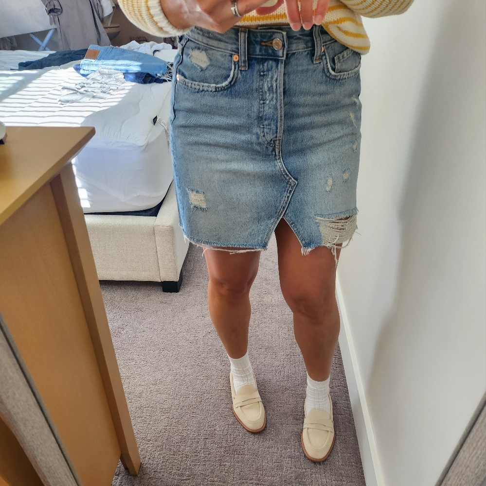 H&M mini denim skirt